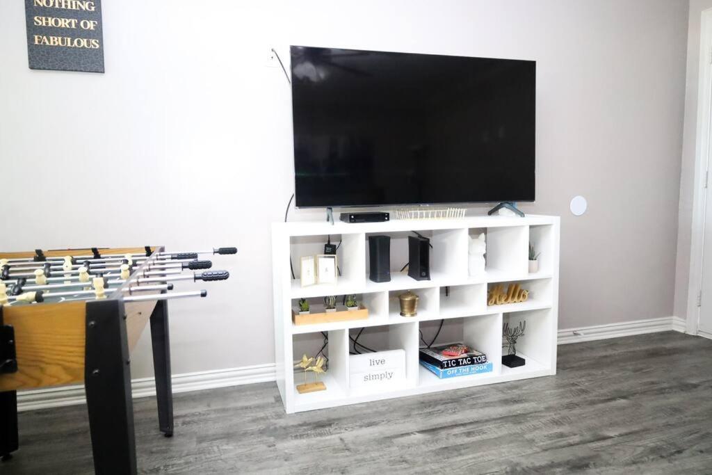 Comfy Two-Bedroom Apartment In Arlington Luaran gambar